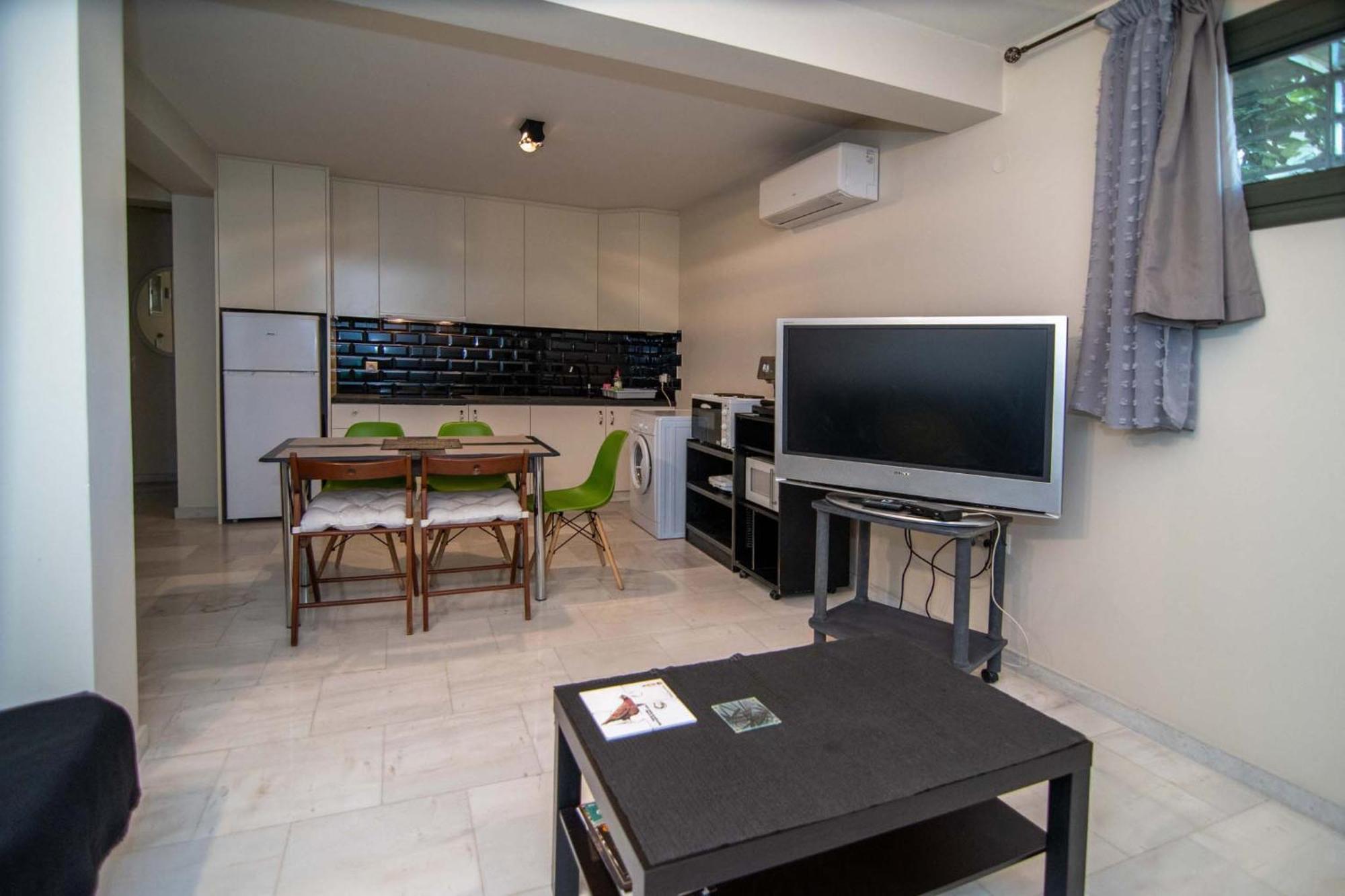 Cozy Apartment- ιδιωτικό Parking *